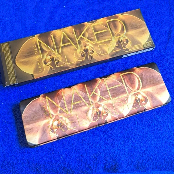 Urban Decay Reloaded 21 Eyeshadow Palette BRAND NEW IN BOX!